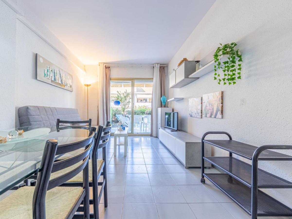 Apartment Golf De Sant Jordi By Interhome กัมบริลส์ ภายนอก รูปภาพ
